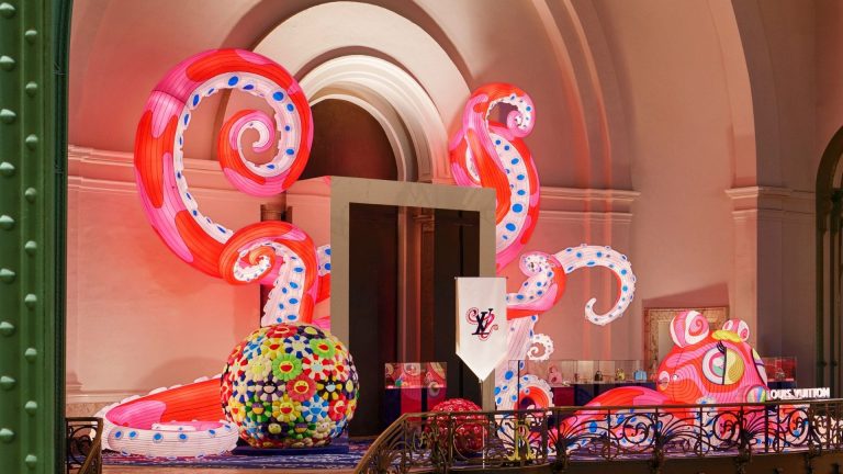 Koleksiyonerlerin Yeni Gözdeleri Art Basel’da: Louis Vuitton x Murakami