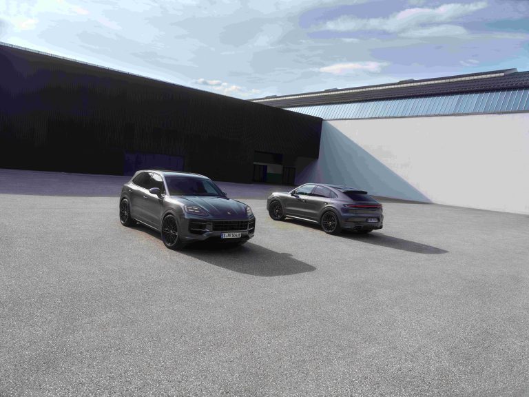 Siyahın Gücü Sportif DNA ile Buluşuyor: Porsche’den Yeni “Black Edition”