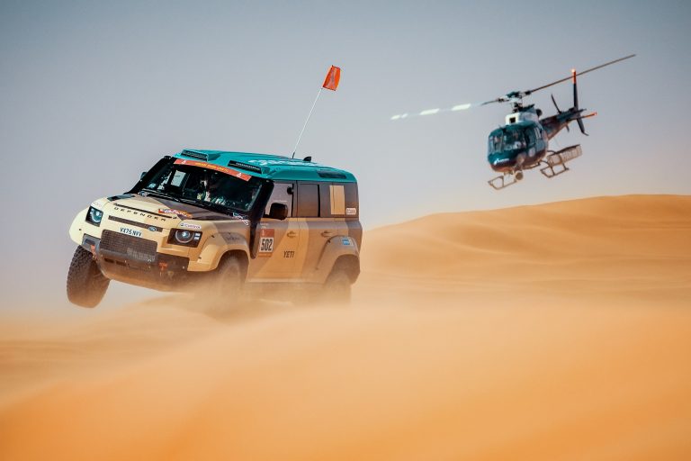 Defender’dan Dakar’da İlk Yılda Tarihi Başarı