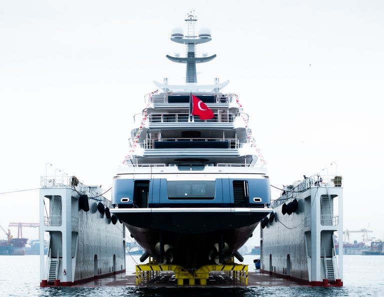 Turquoise Yachts, 87 Metrelik Amiral Gemisi NB74’ü Denize İndirdi