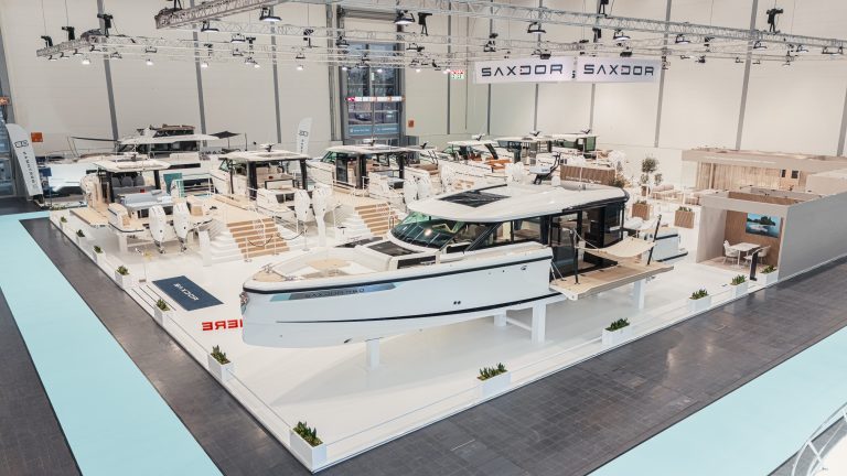 Saxdor 460 GTC ile Düsseldorf’ta Gövde Gösterisi