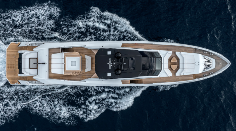 Alia Yachts, 43 Metrelik “Ximena” ile Hız, Stil ve Gerçek Full Custom Anlayışını Yeniden Tanımlıyor