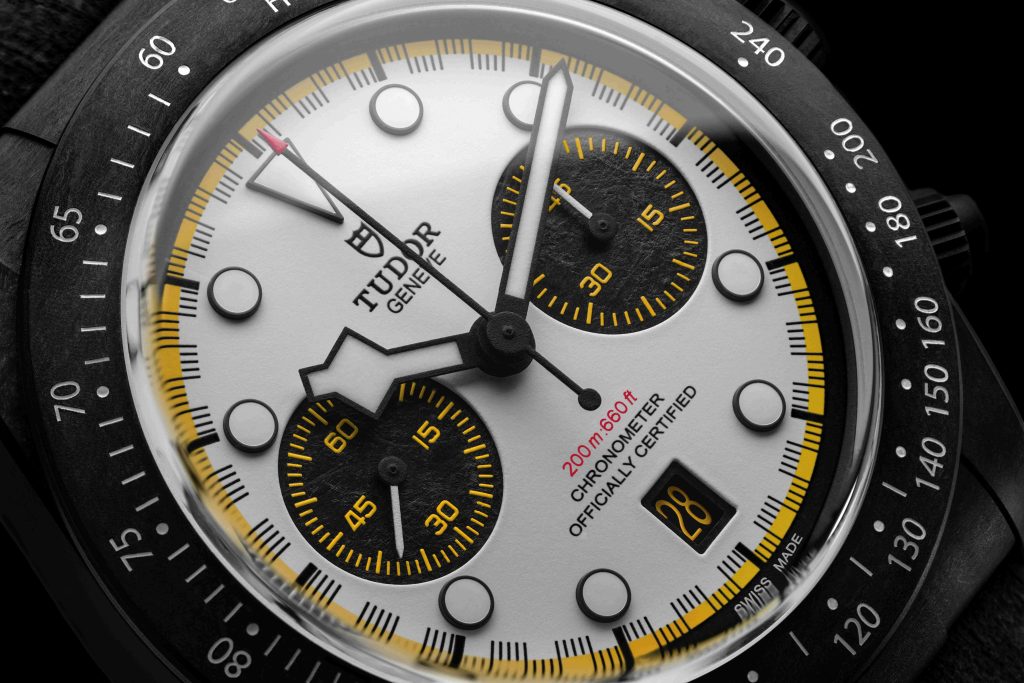 TUDOR’dan Pistlere Güçlü Dönüş: Black Bay Chrono “Carbon 26”