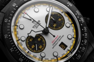 TUDOR’dan Pistlere Güçlü Dönüş: Black Bay Chrono “Carbon 26”
